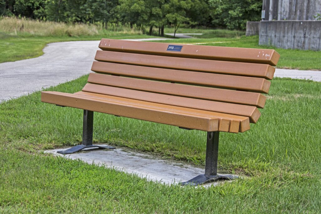 Contour Bench with Back | Recycled Plastic Planks | Powder Coated Frame